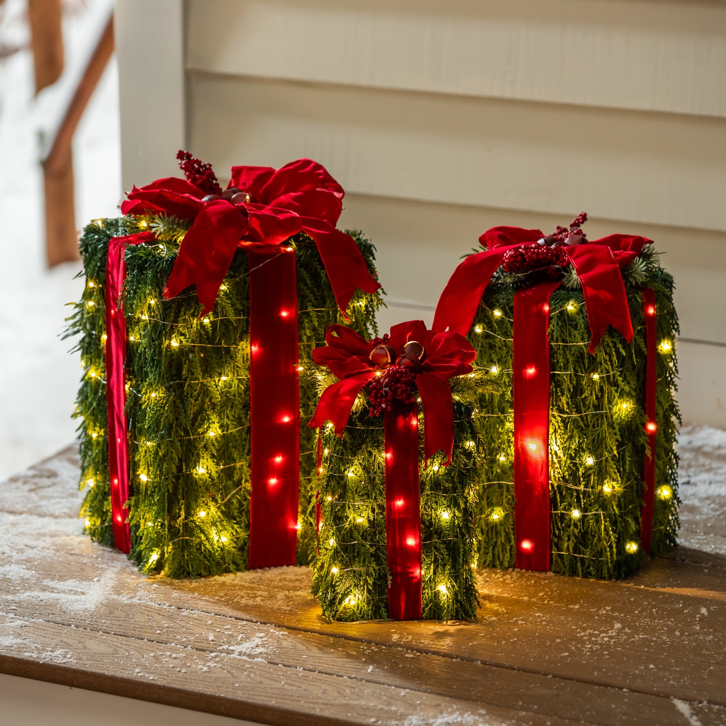 Lighted Artificial Gift Box Decor